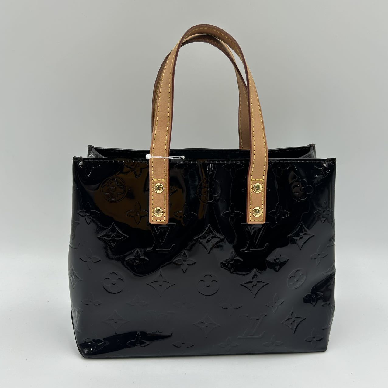 LOUIS VUITTON<br> Lesen Sie PM