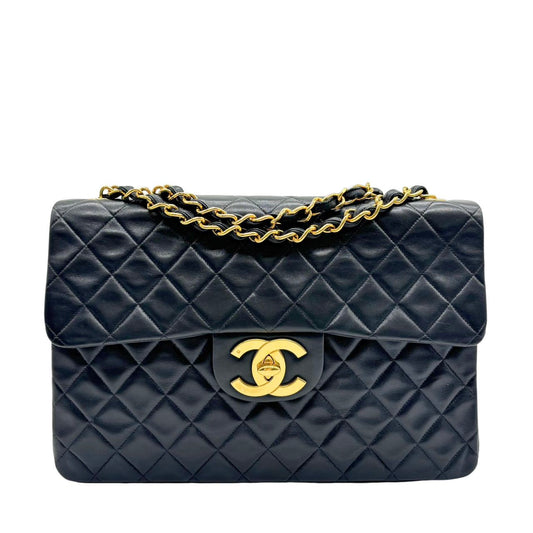 CHANEL<br> Matelassé-Schultertasche mit doppelter Kette