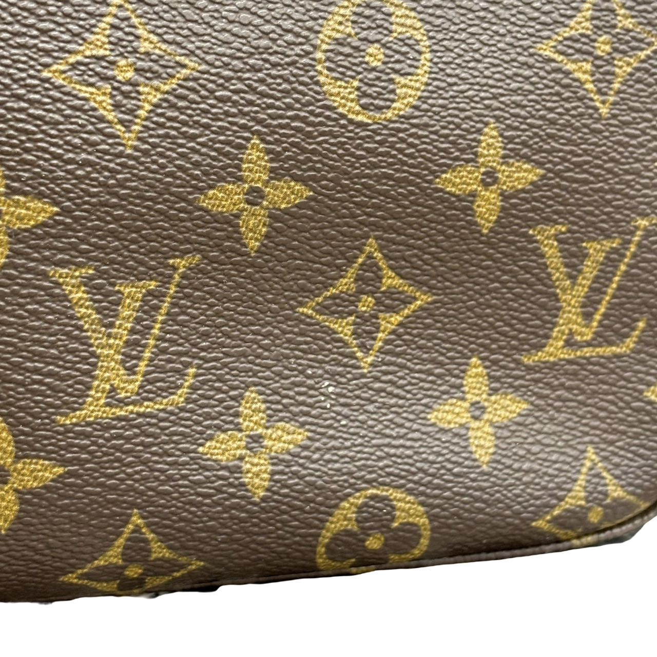 LOUIS VUITTON<br> Monogramm Looping GM