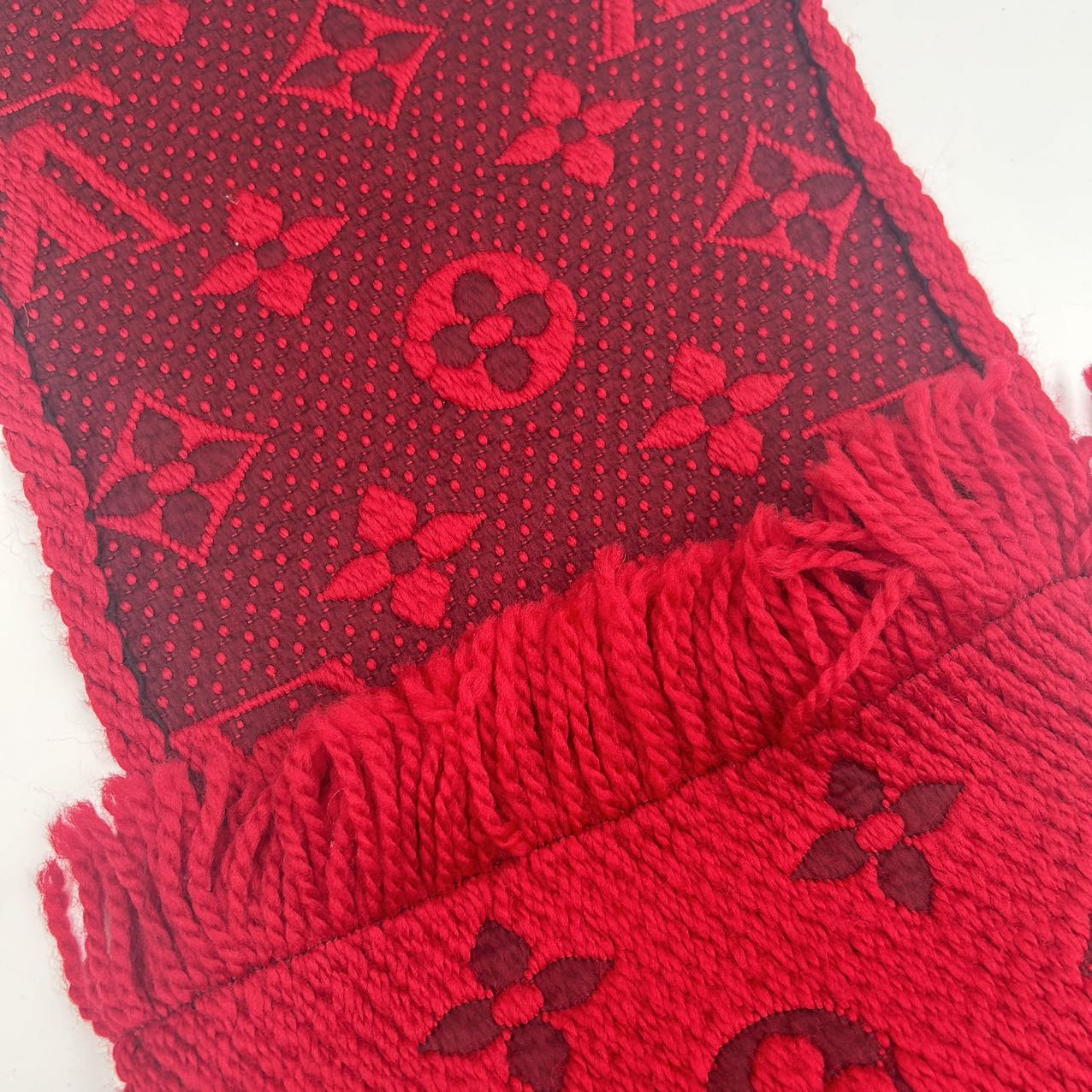 LOUIS VUITTON<br>Monogram Echarpe Logomania Scarf