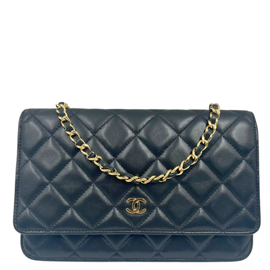 CHANEL<br> Matelassé-Geldbörse mit Kette