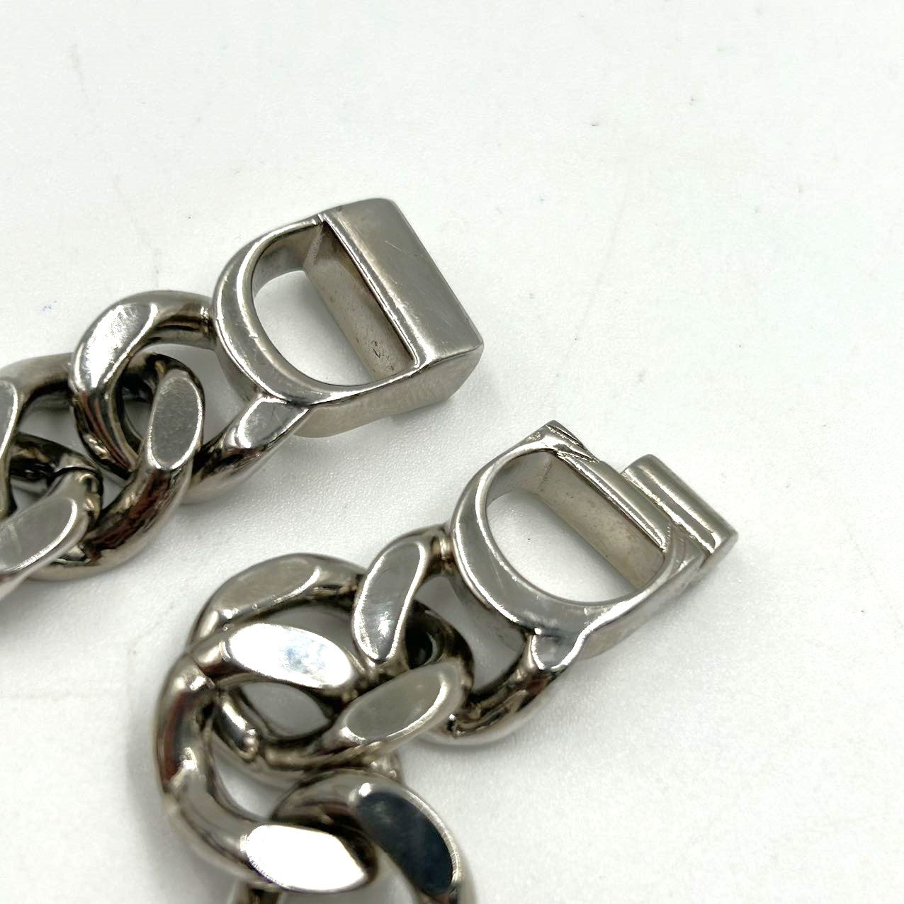 CHRISTIAN DIOR<br>Icon Chain Link Blacelet