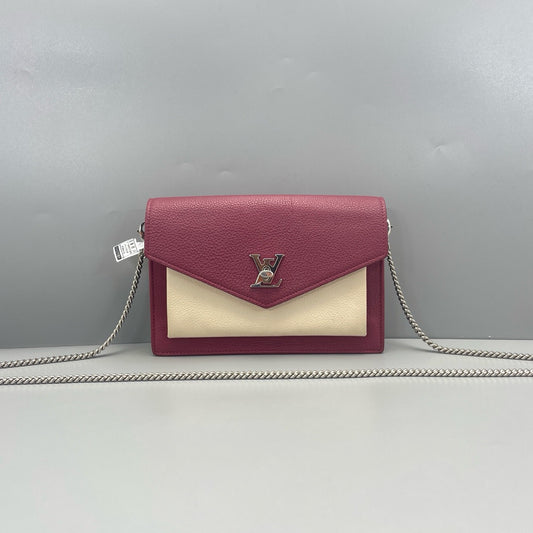 LOUIS VUITTON<br>Shoulder Bag