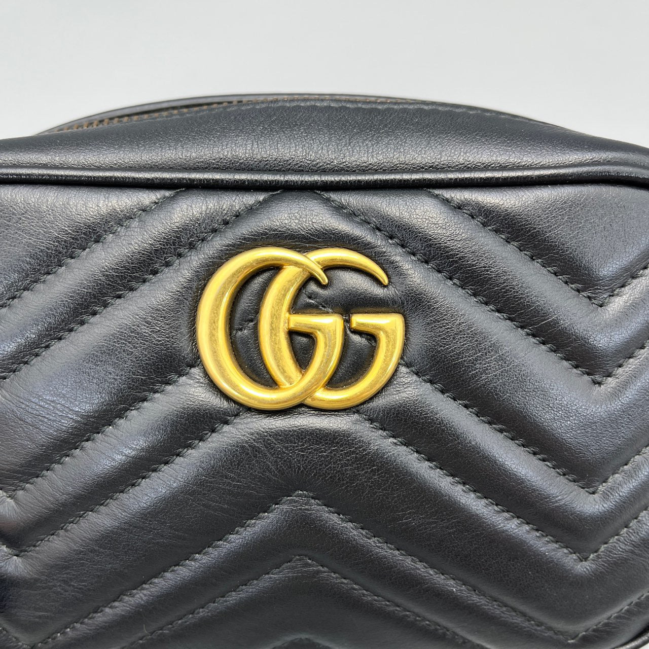 GUCCI<br>Shoulder Bag