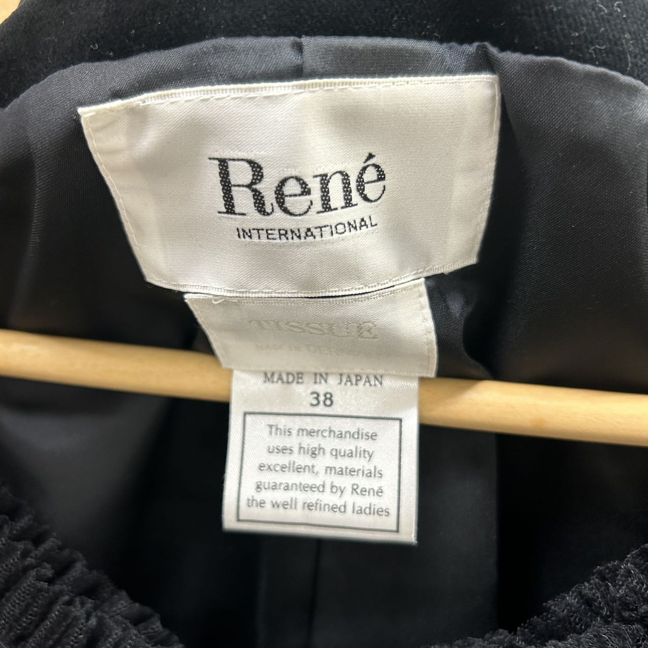 RENE<br>Velor Fril Jacket