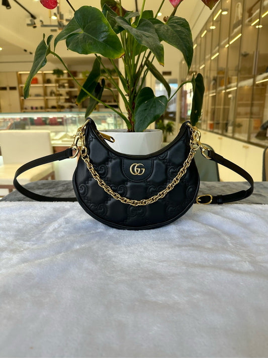 GUCCI<br>Shoulder Bag