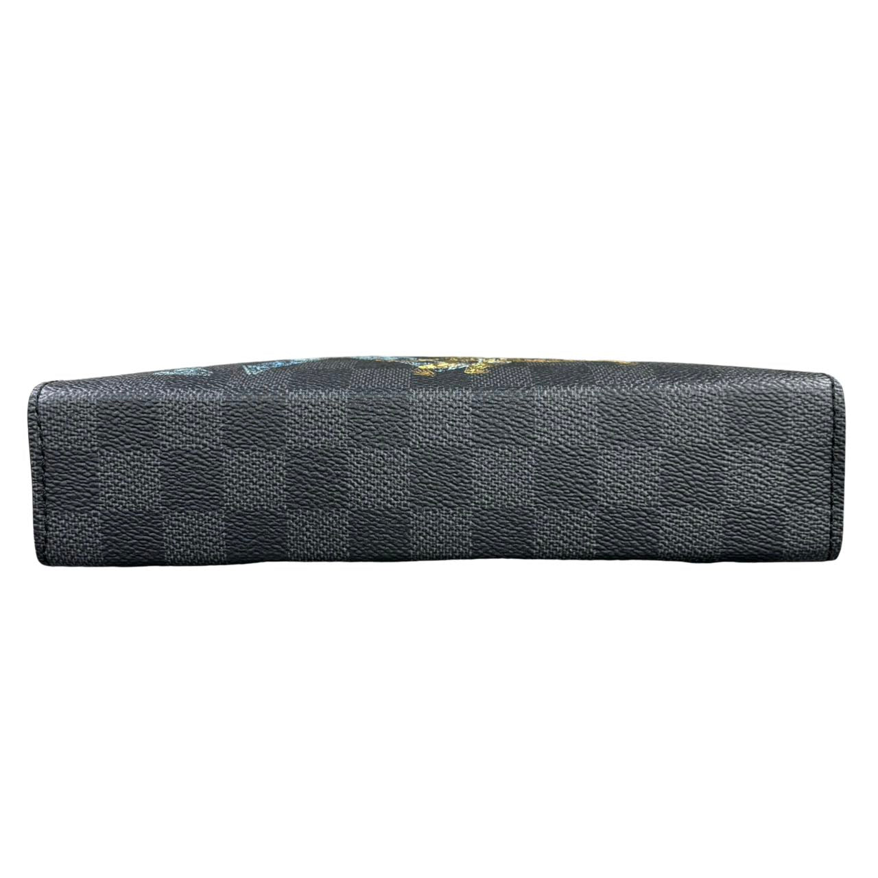 LOUIS VUITTON <br> Gaston Wearable Wallet