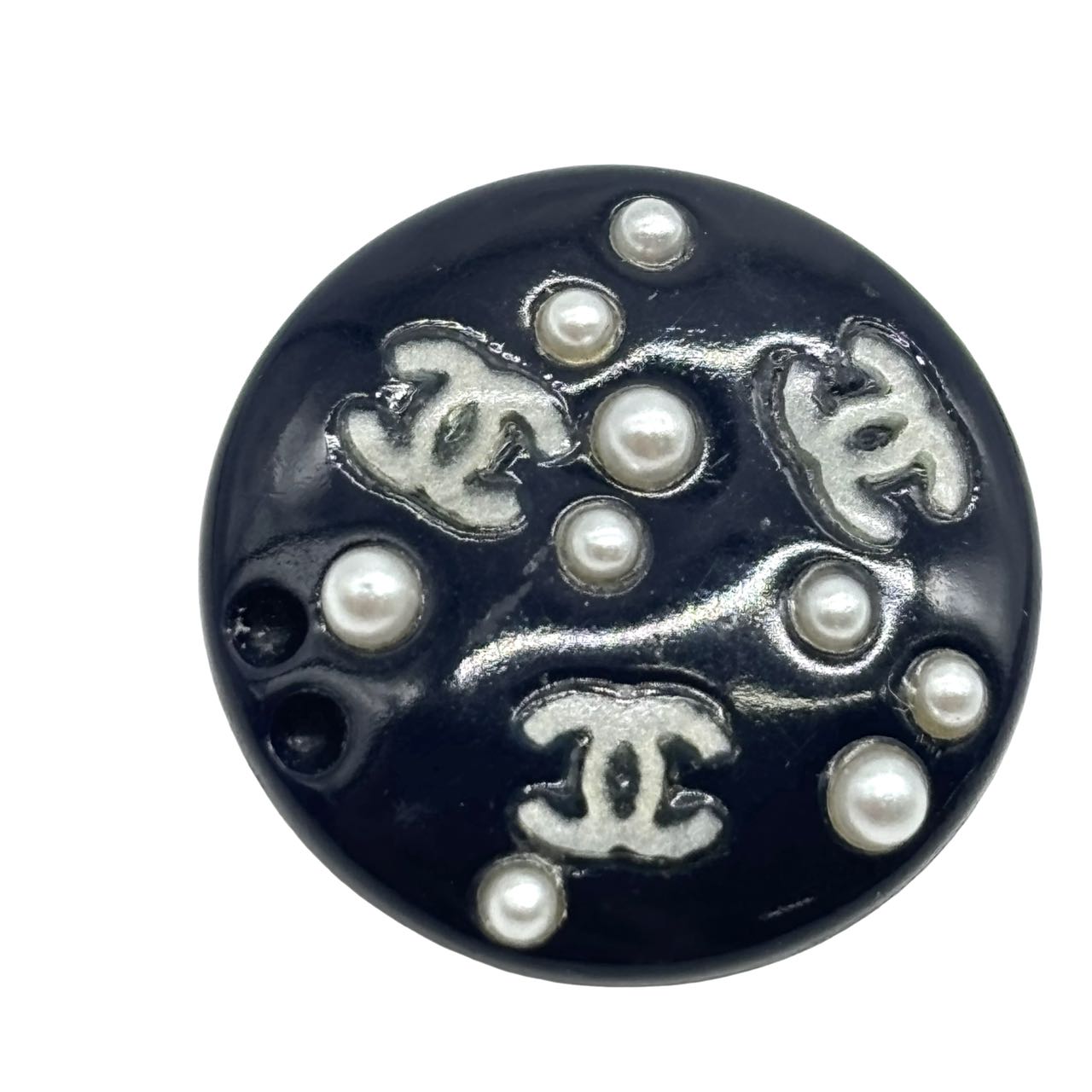 CHANEL <br> CC Pearl Earrings