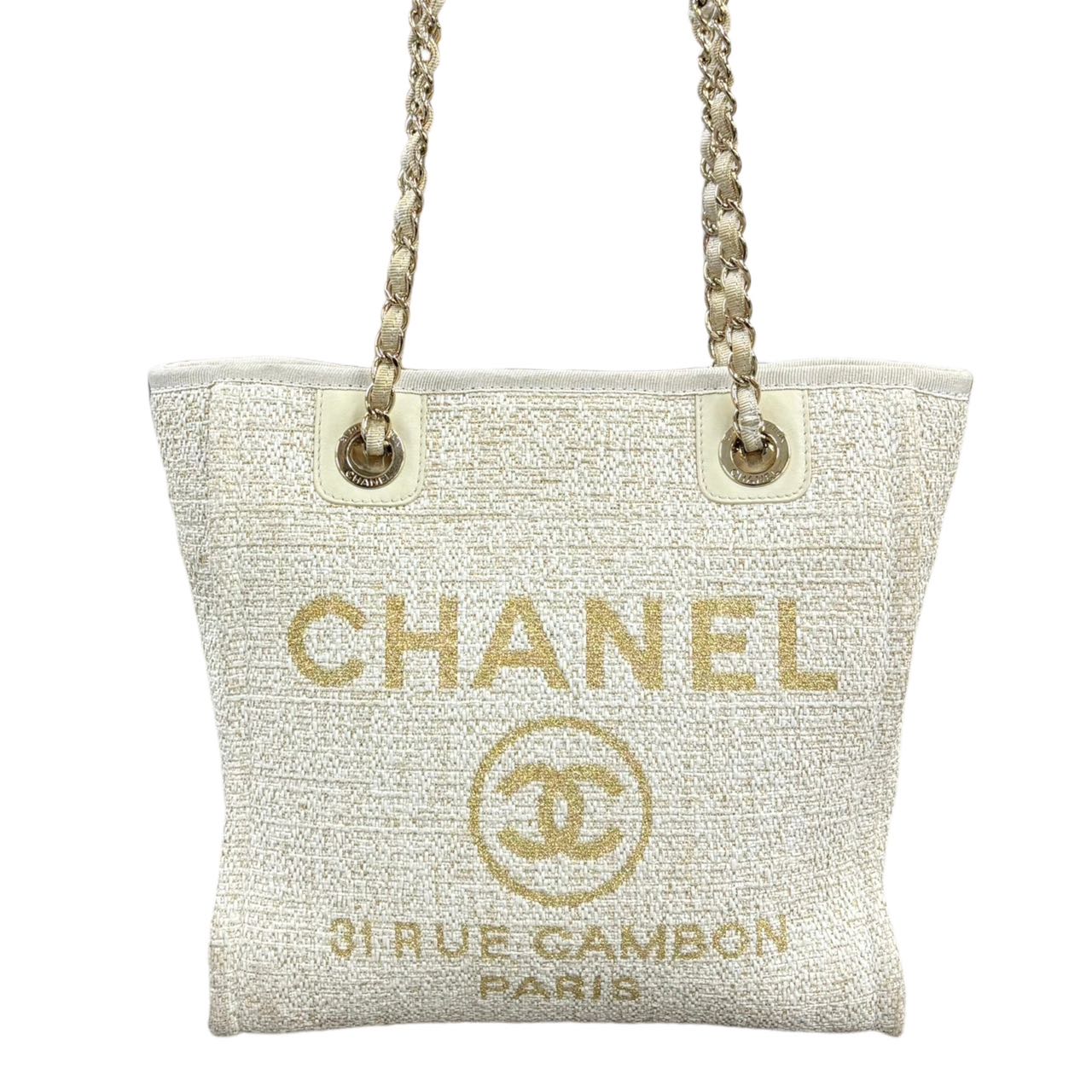 CHANEL<br> Deauville PM Tote mit Kette