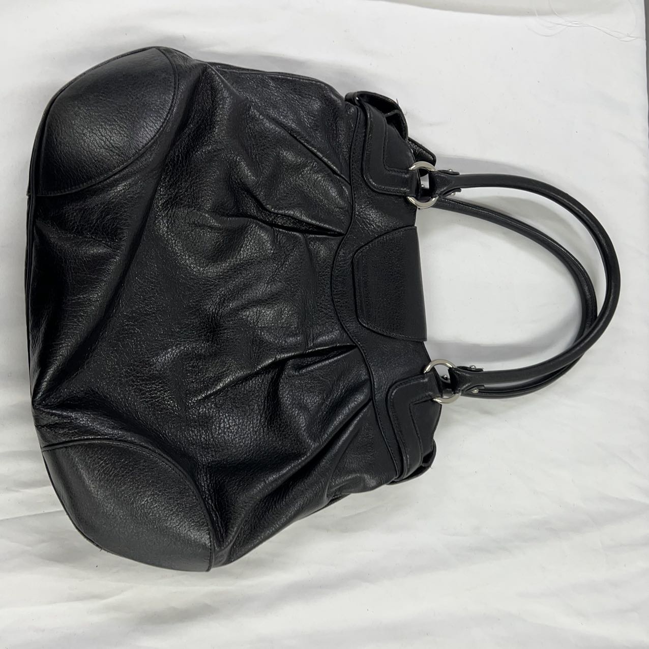 FERRAGAMO<br>Gancini Leather Hand Bag