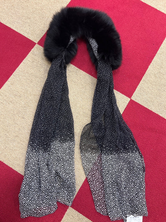 Gucci with fur scarf