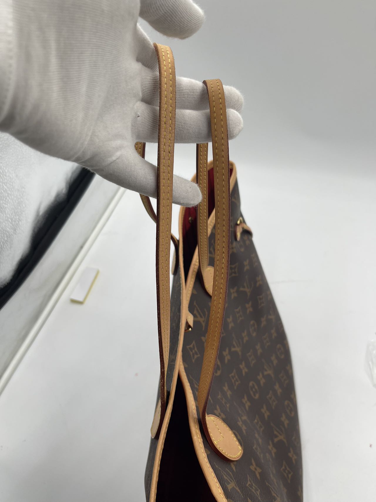 LOUIS VUITTON<br>Neverfull MM