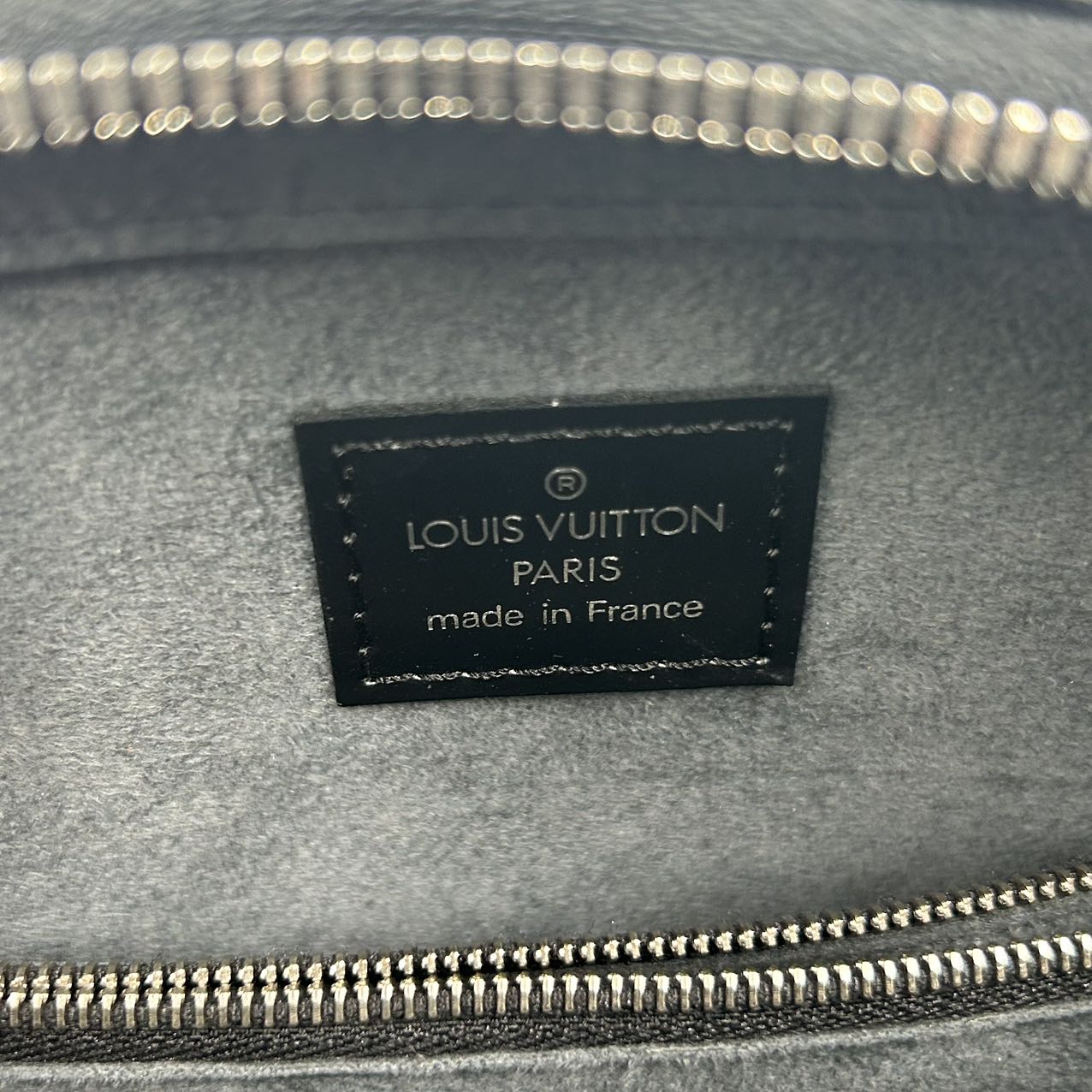 LOUIS VUITTON<br> Epi Portofel Handtasche