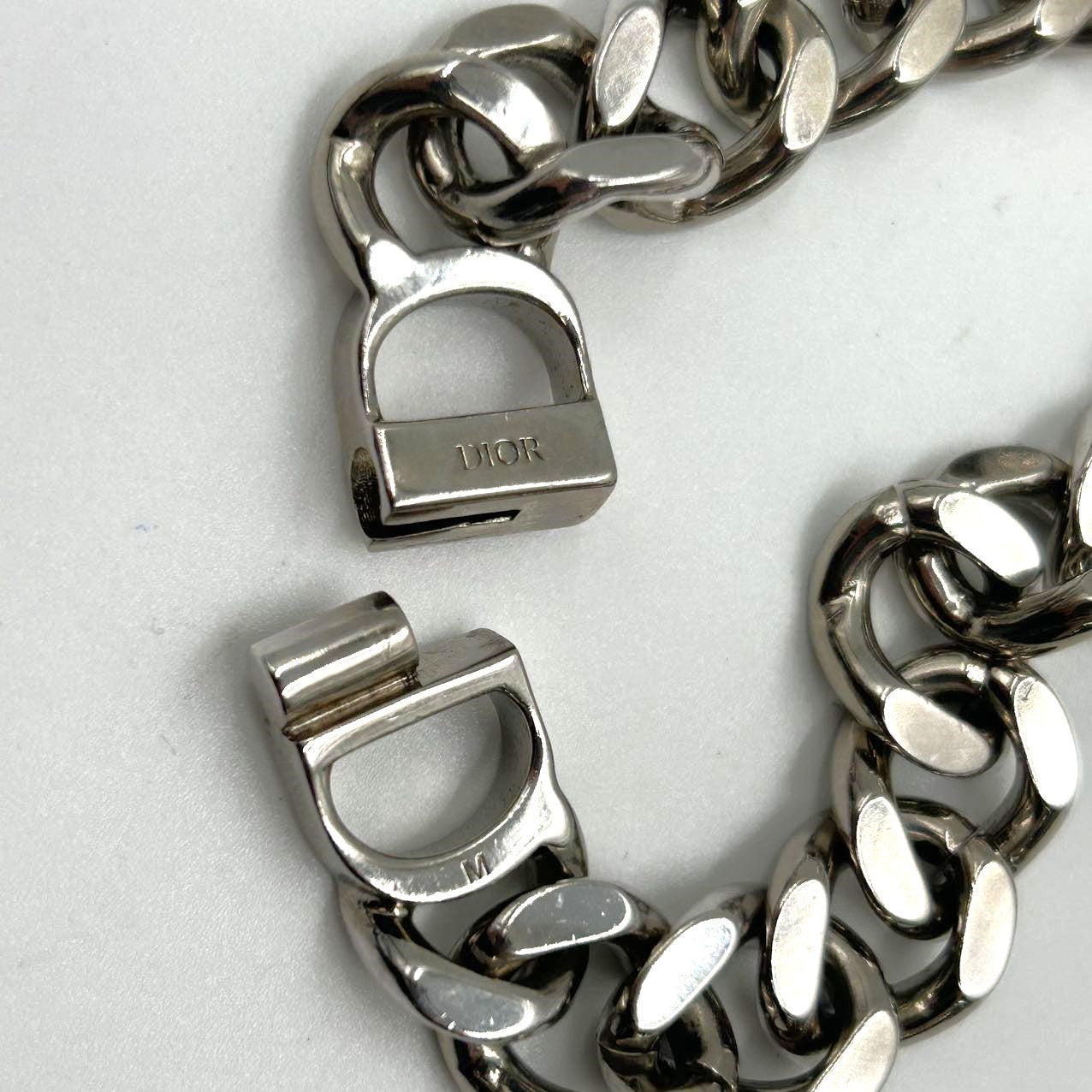 CHRISTIAN DIOR<br>Icon Chain Link Blacelet