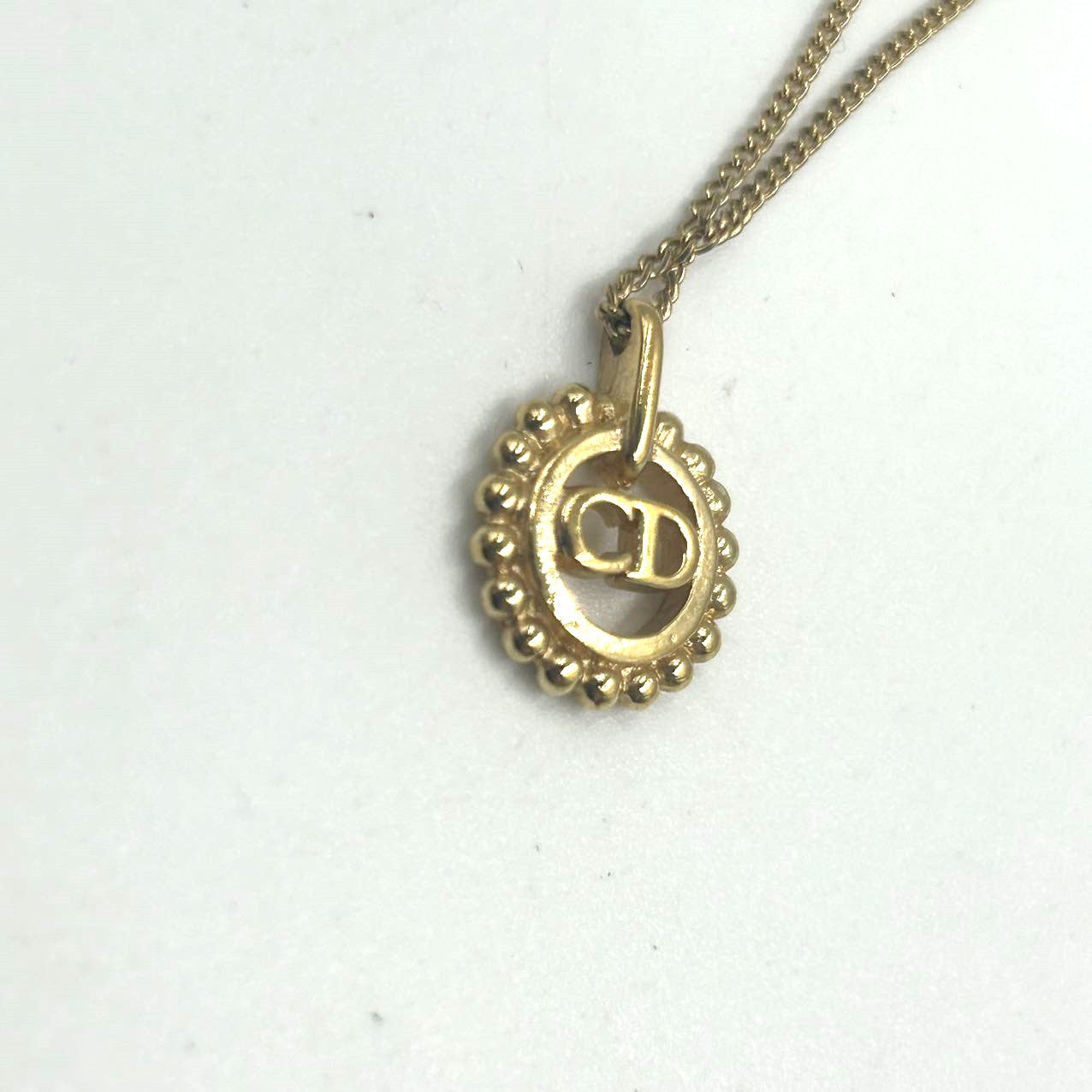 CHRISTIAN DIOR<br>Circle Logo Necklace