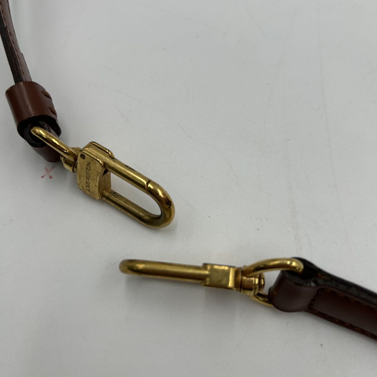 LOUIS VUITTON<br>Leather Strap