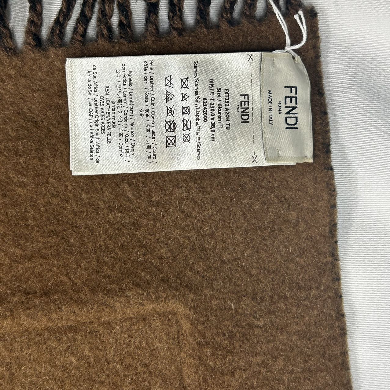 FENDI<br>Touch Of Fur Scarf