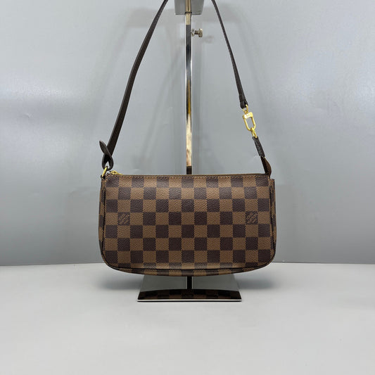 LOUIS VUITTON<br>hobo bag