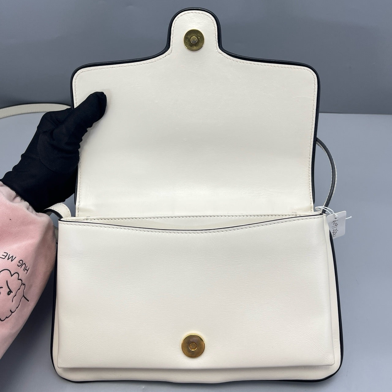 GUCCI<br>Shoulder Bag