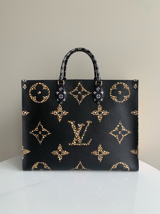 LOUIS VUITTON<br>Tote Bag