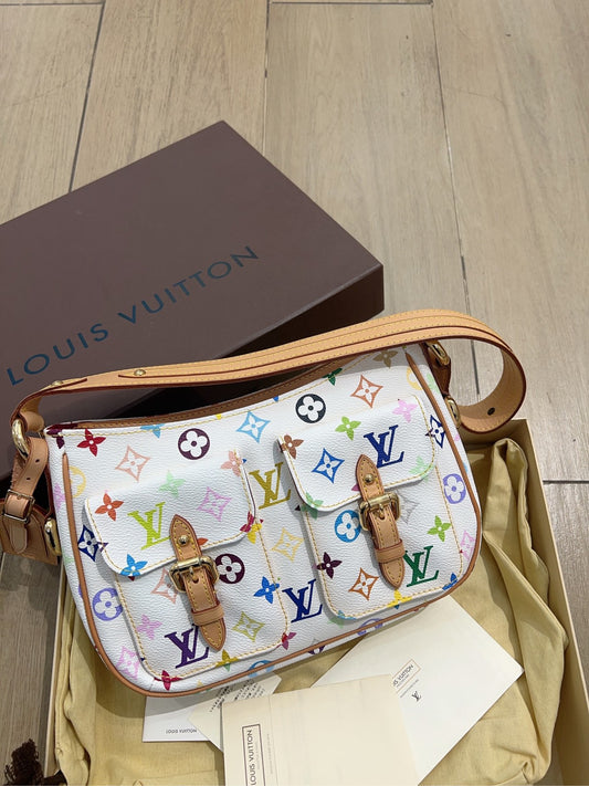 LOUIS VUITTON<br>hand bag