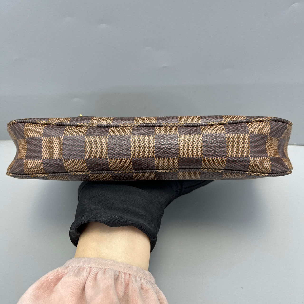 LOUIS VUITTON<br>hobo bag