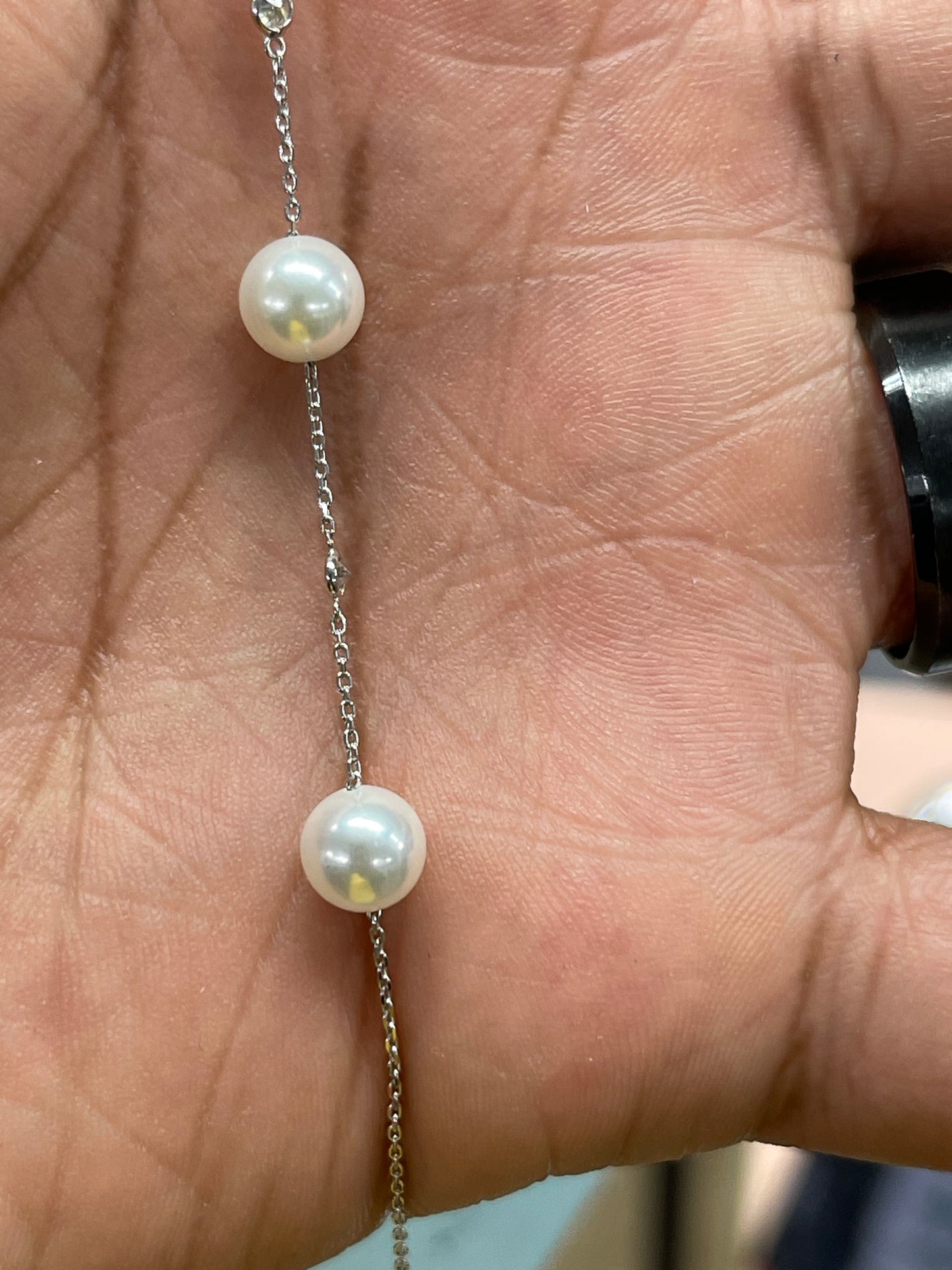 Pearl bracelet