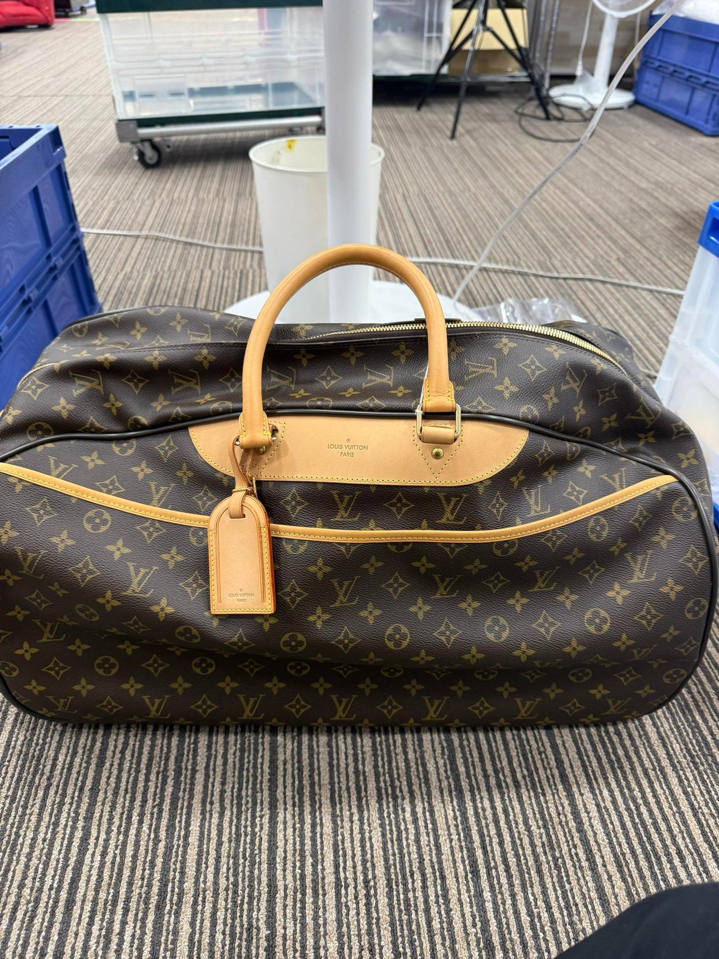 Louis Vuitton Damier & Monogram Neo Eole &Lv Mini pouch