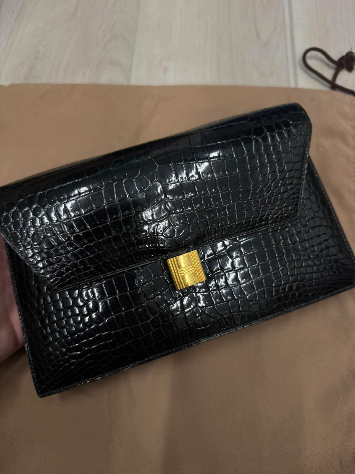your hermes cluch deposit 15%