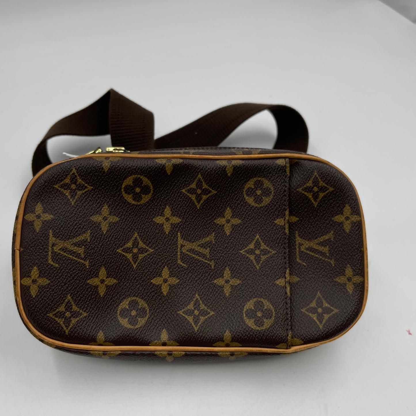 LOUIS VUITTON Waist Mono Damier