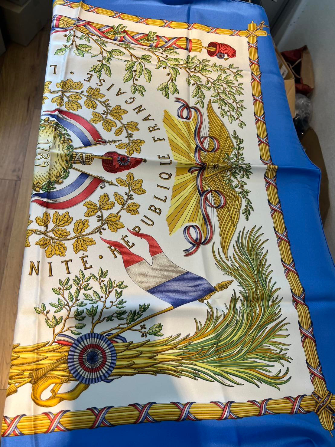 HERMES SCARF