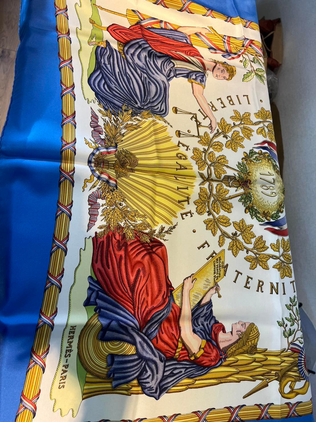 HERMES SCARF