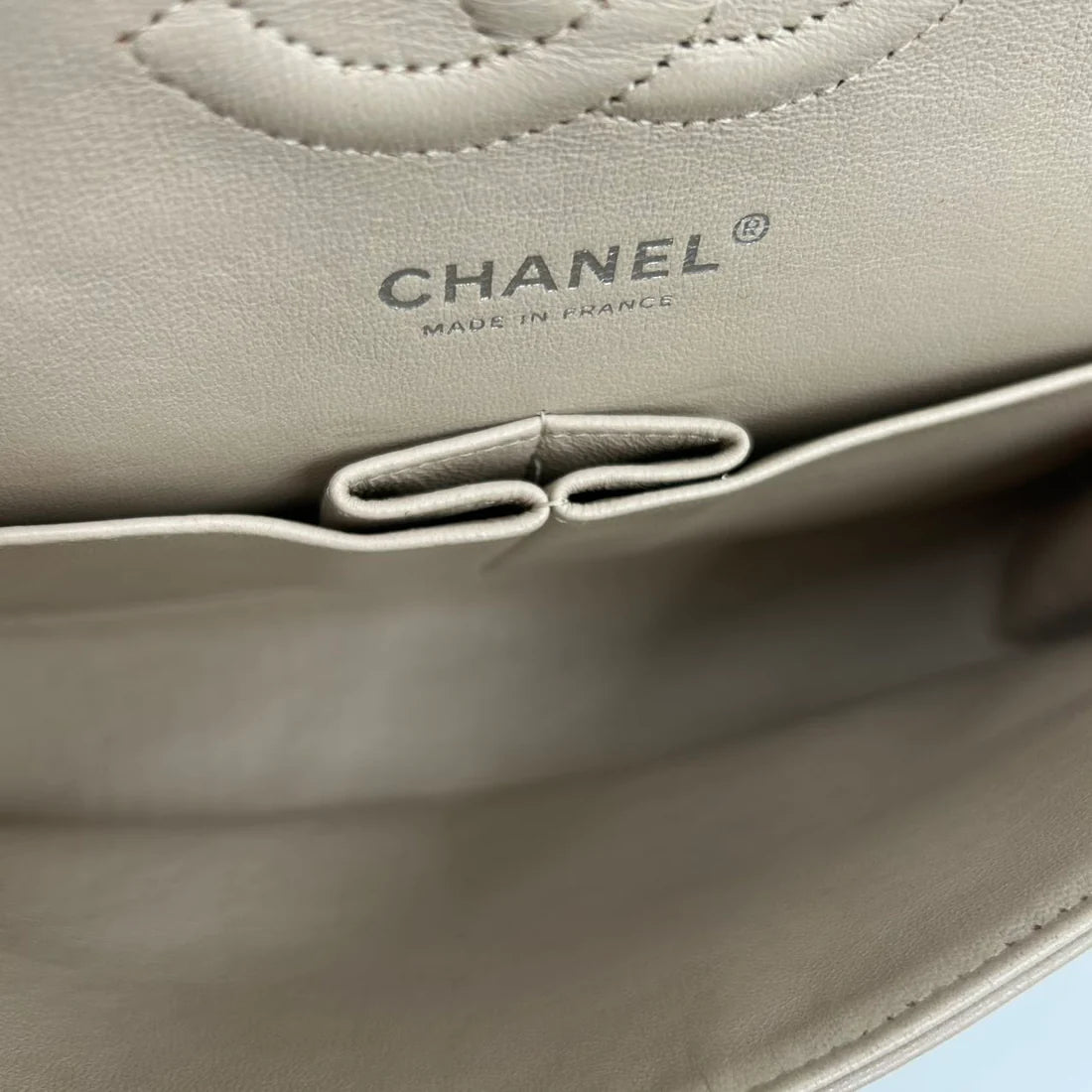 CHANEL<br>Matelasse Caviar Bag Beige