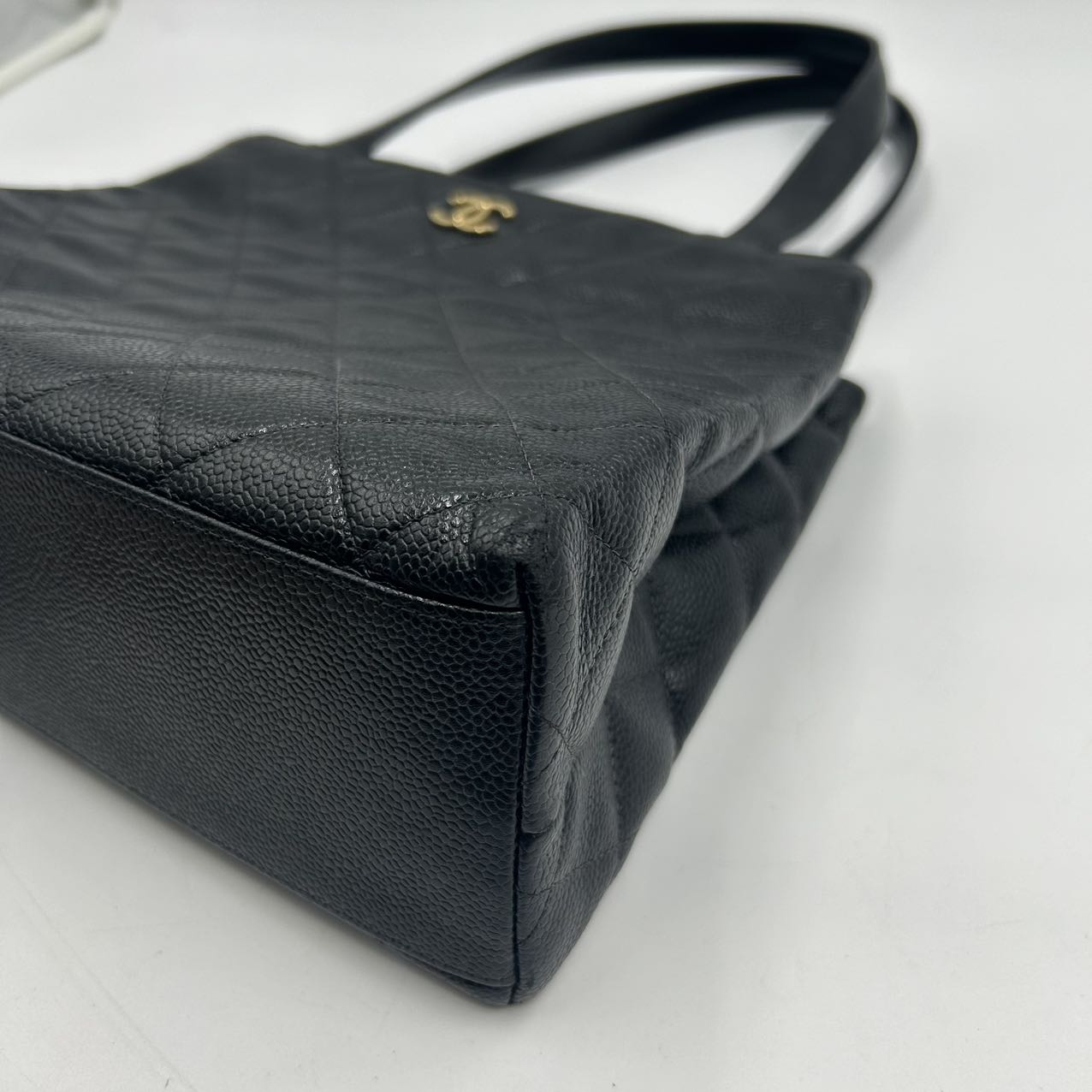 CHANEL<br>Co Co Mark Caviar Skin Tote Bag