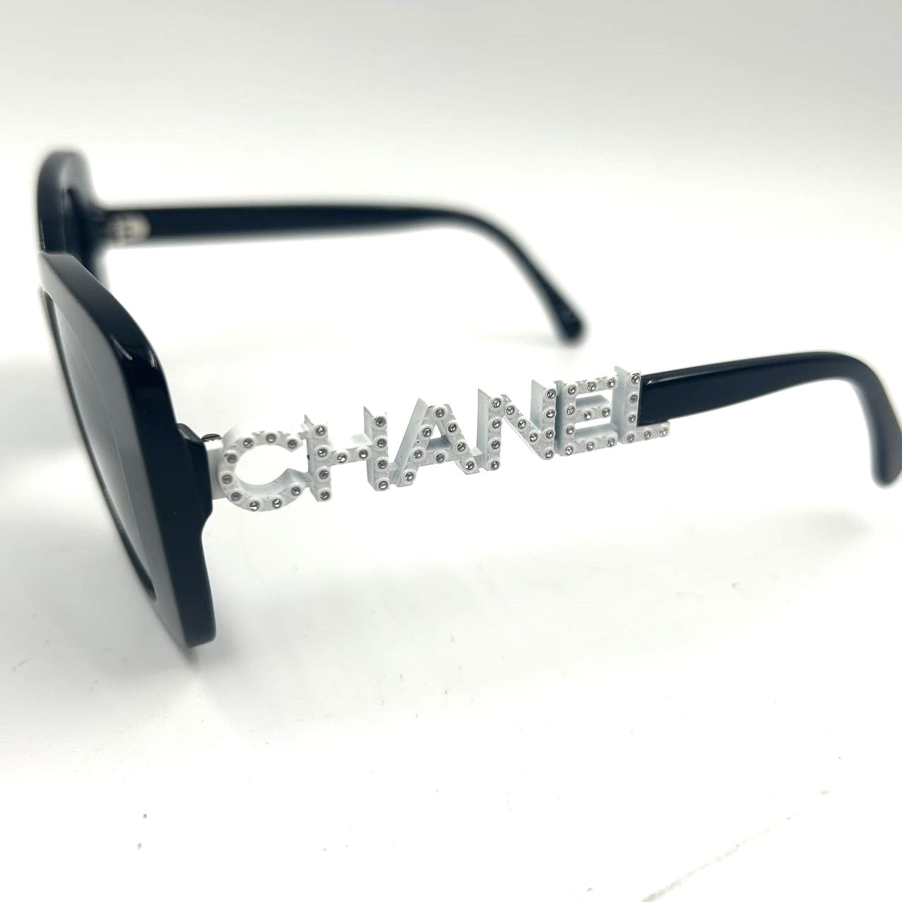 CHANEL<br>Bridge Logo Sunglasses