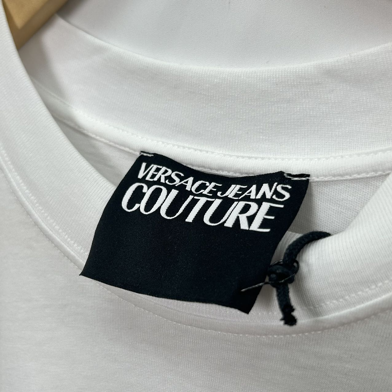 VERSACE JEANS<br>Couture Logo T Shirt