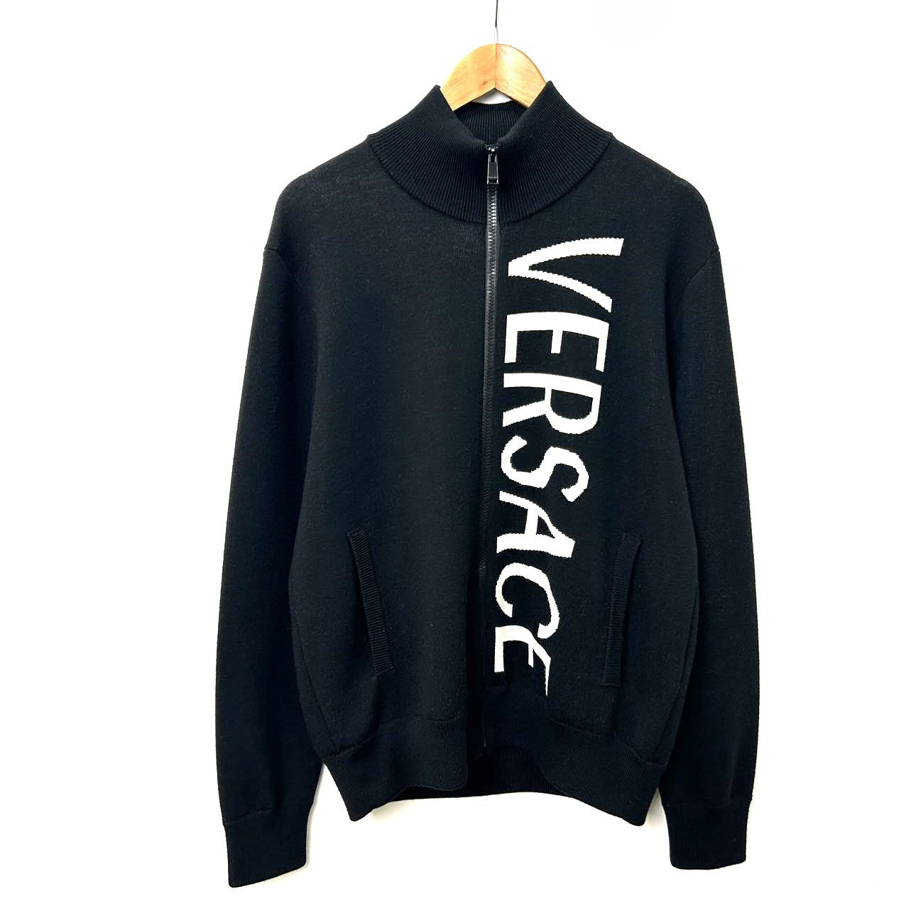 VERSACE<br>Medusa Logo Cardigan