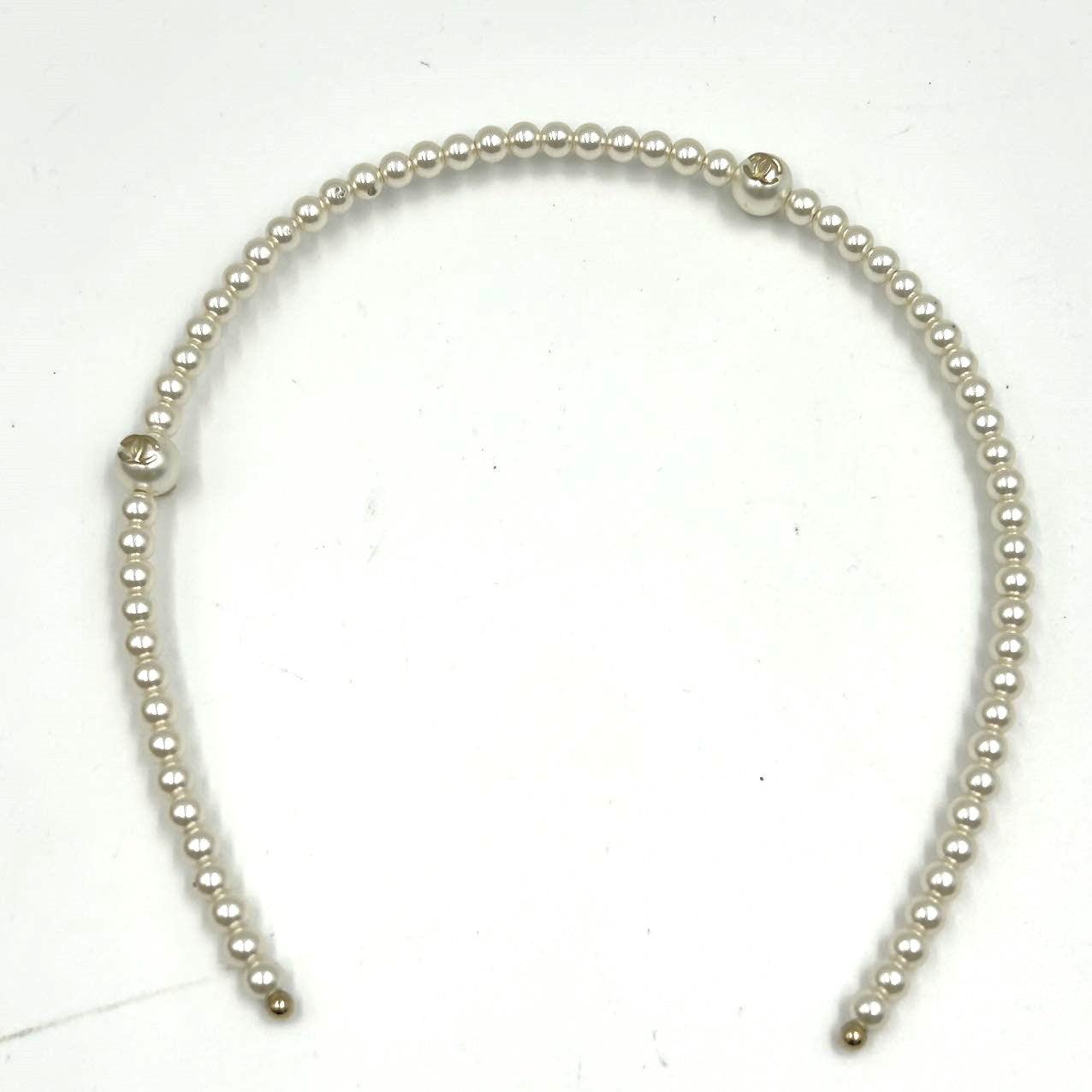 CHANEL<br> Pearl Headband