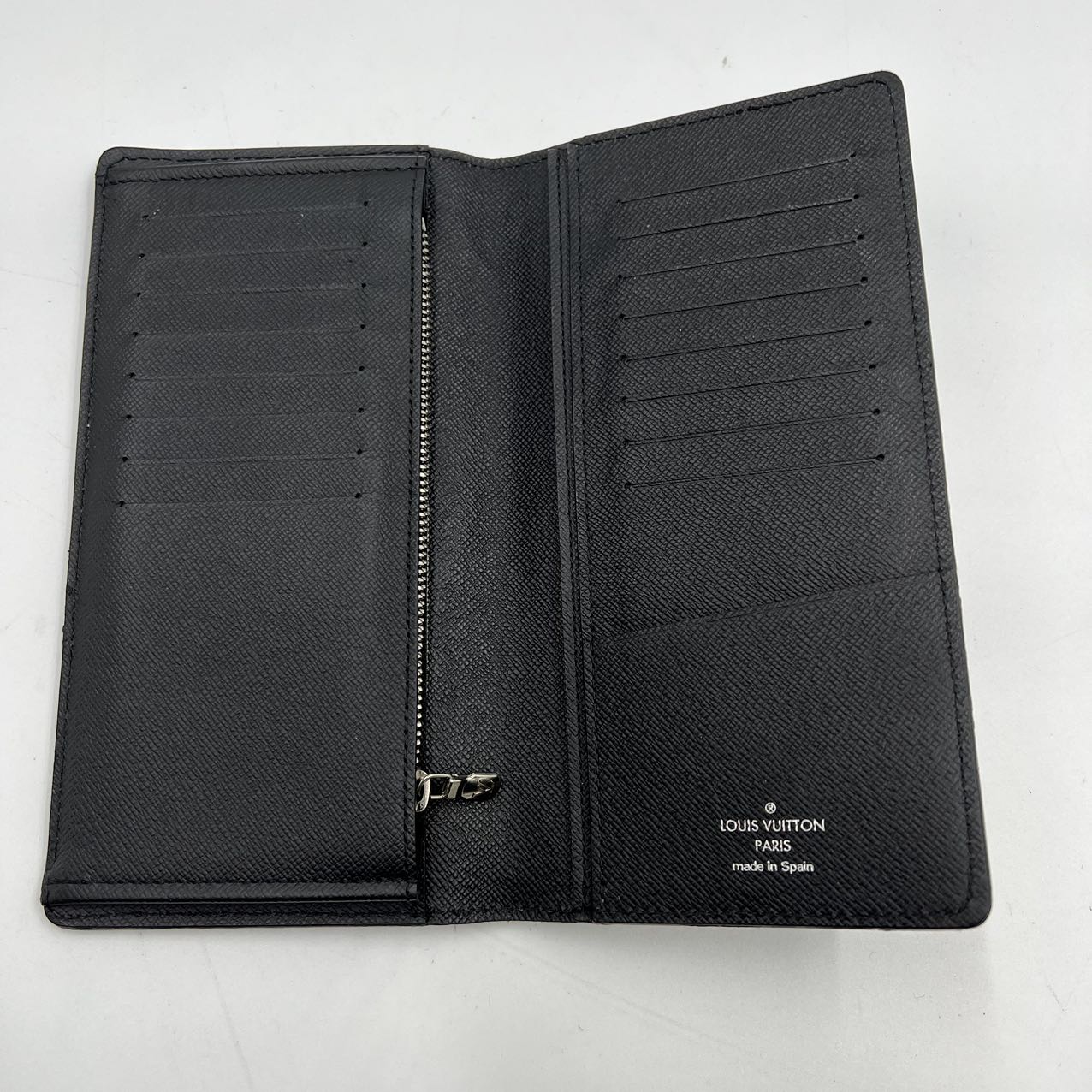 LOUIS VUITTON<br>Portofel Epi Leathe Wallet