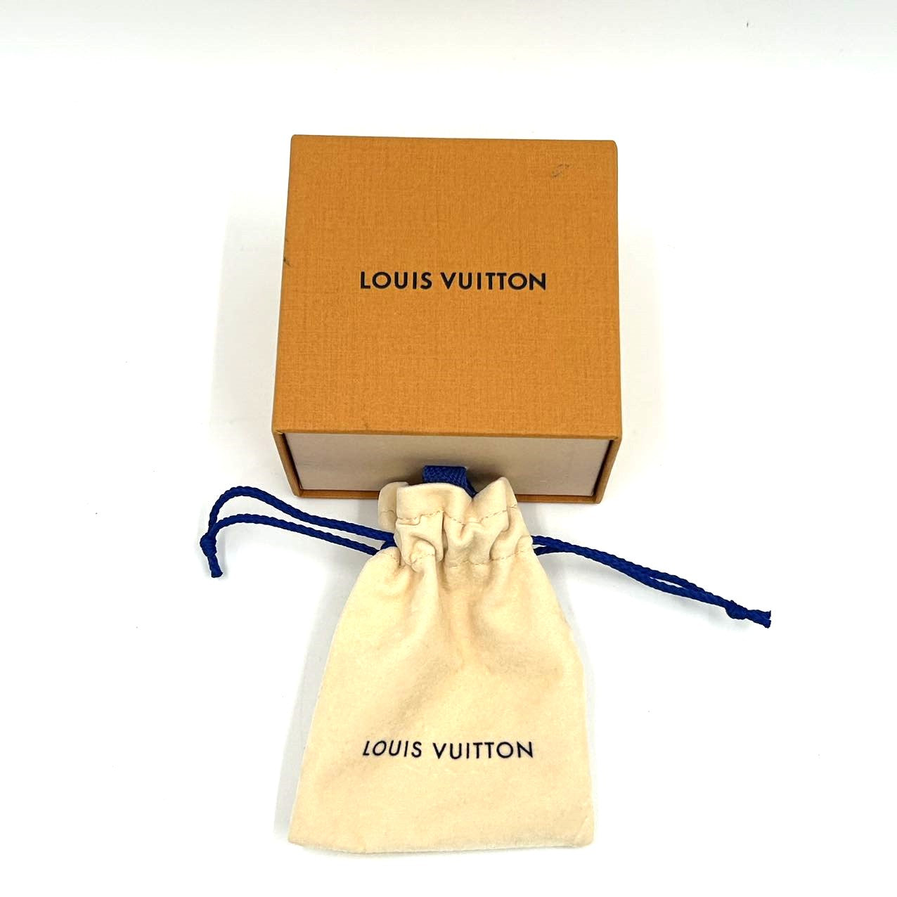 LOUIS VUITTON<br>Pretzel Hot Dog Necklace