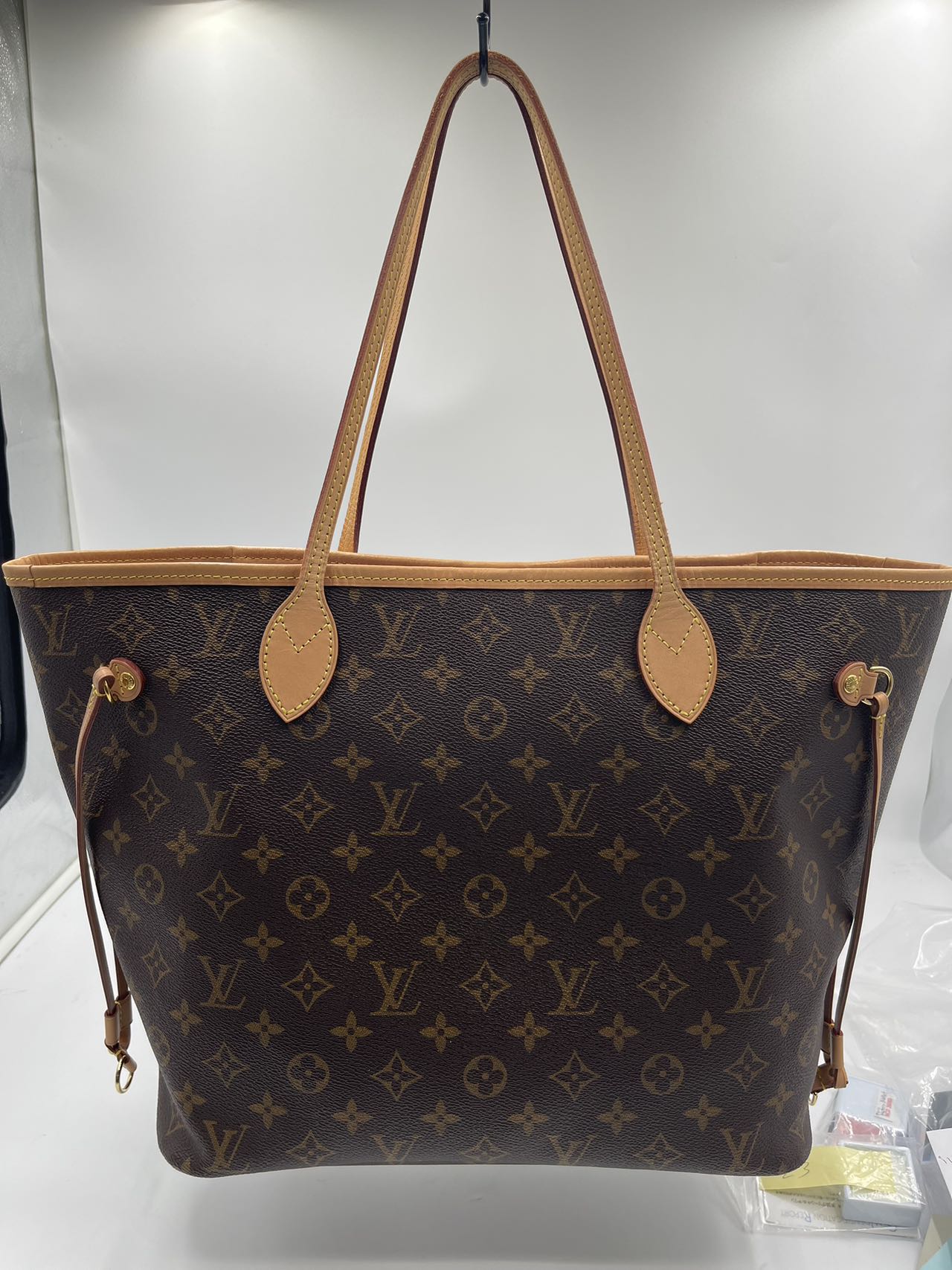 LOUIS VUITTON<br>Neverfull MM