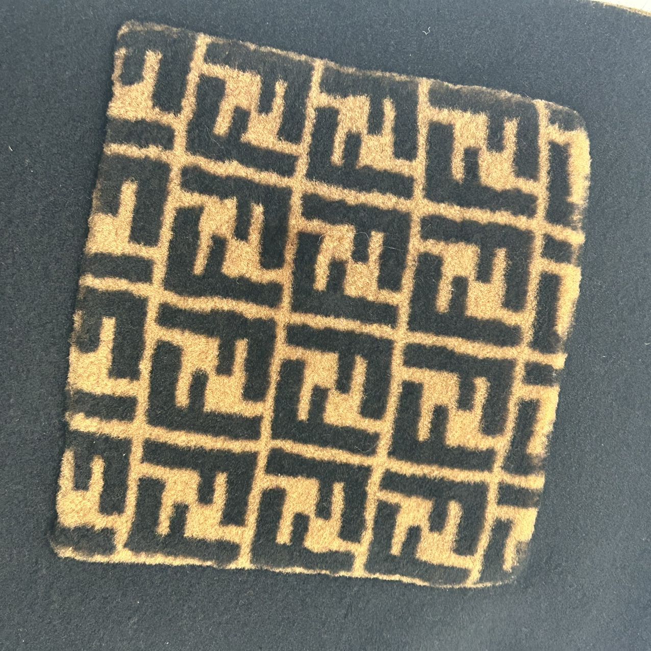 FENDI<br>Touch Of Fur Scarf