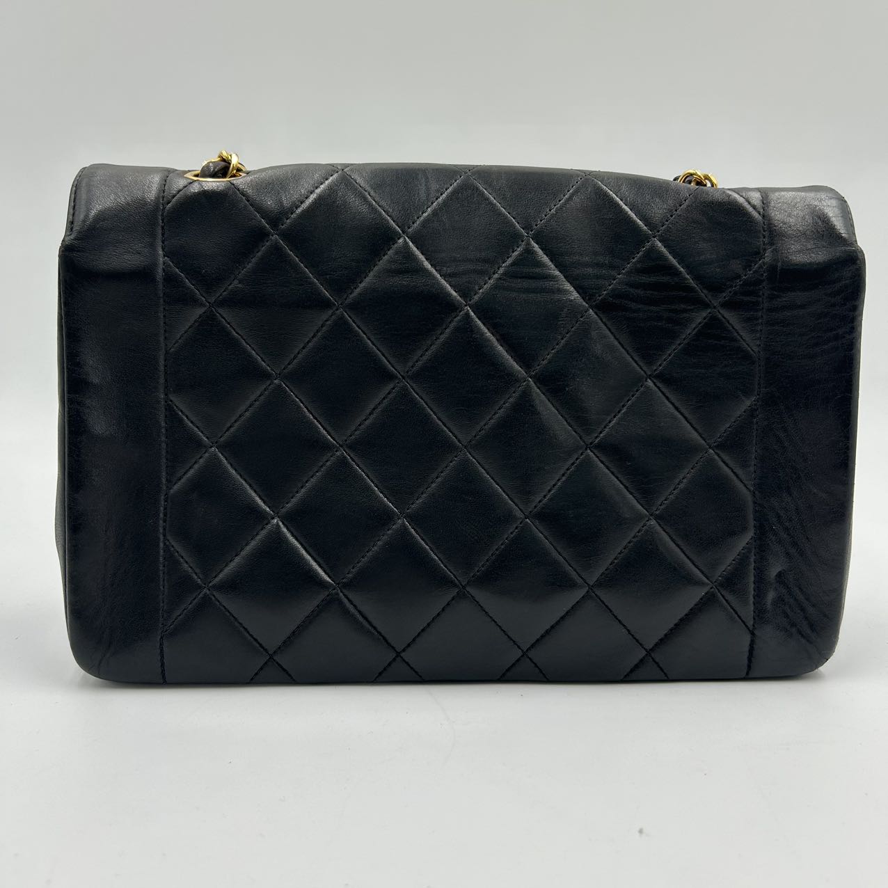 CHANEL<br>Matelasse Double Flap Chain Shoulder