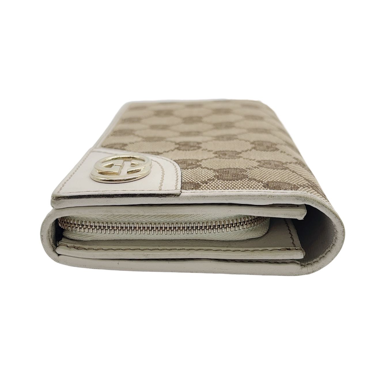 GUCCI<br> Portefeuille long en toile GG