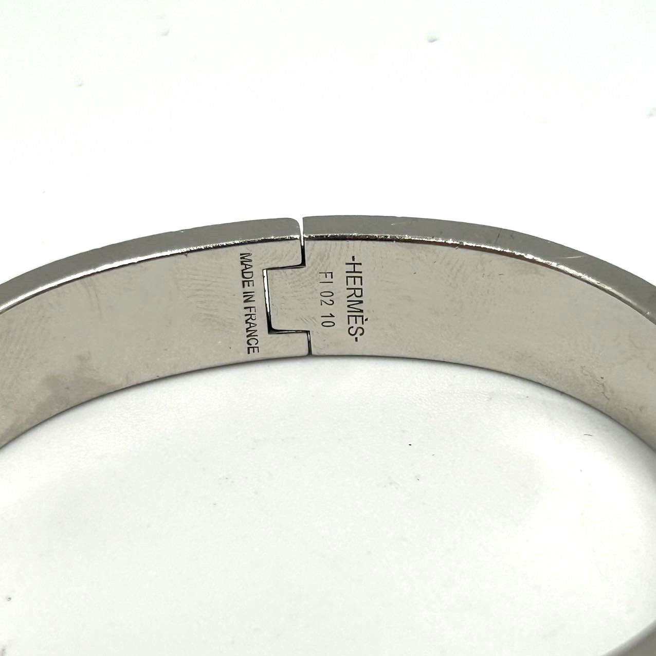 HERMES<br>Silver Clic Clac H Bracelet Silvery