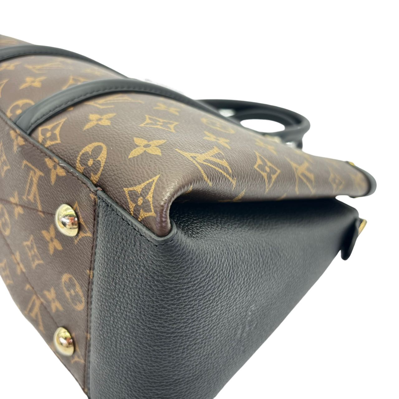 LOUIS VUITTON <br> Soufflot NV Monogram Handbag