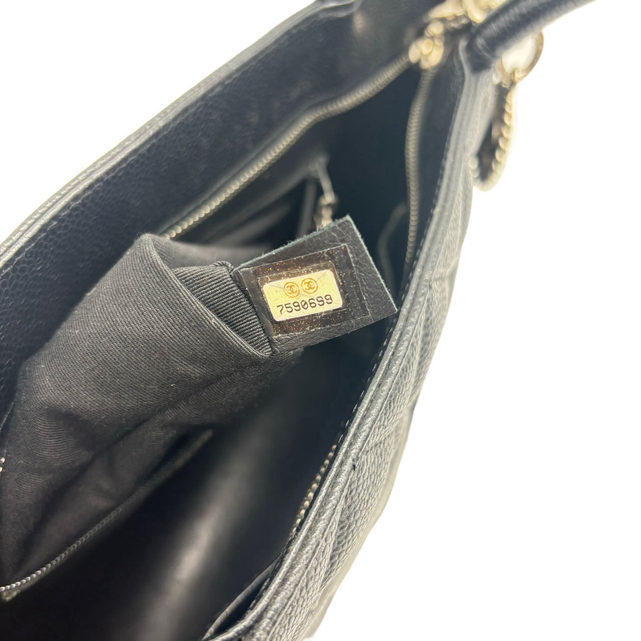 CHANEL<br> Sac fourre-tout médaillon