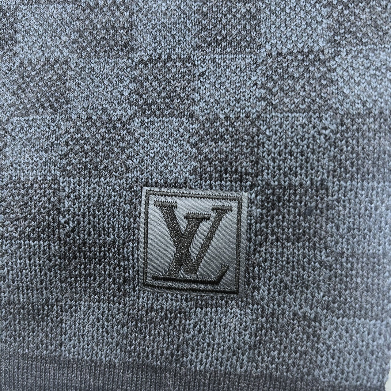 LOUIS VUITTON<br>Petit Damier Scarf