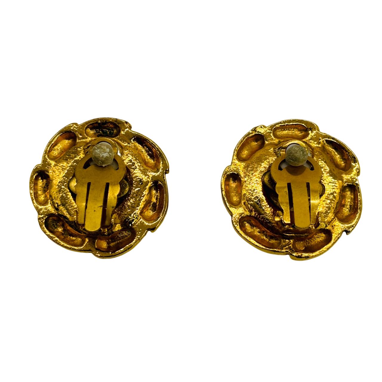 CHANEL <br> Pearl Earrings Gold