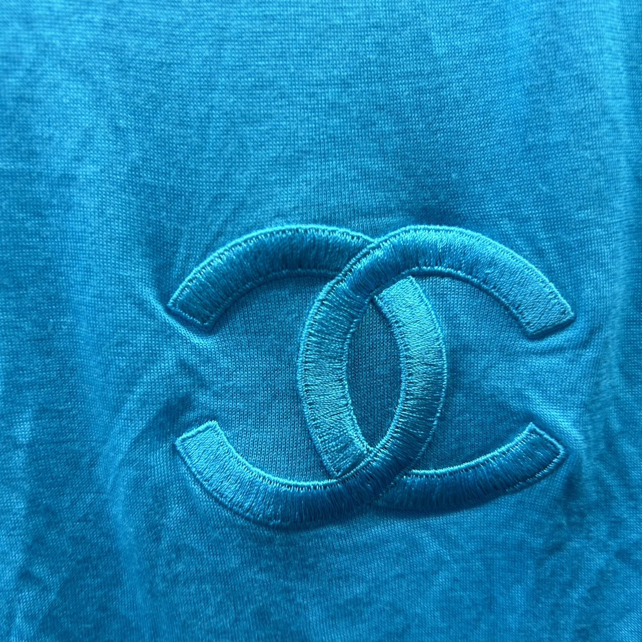 CHANEL<br>Logo Embroidery Scarf